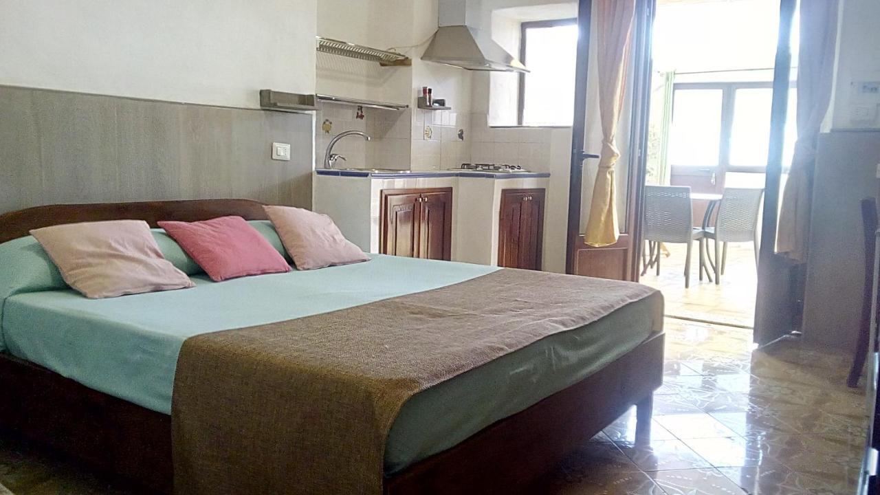 B&B Casa Frank Stromboli Dış mekan fotoğraf