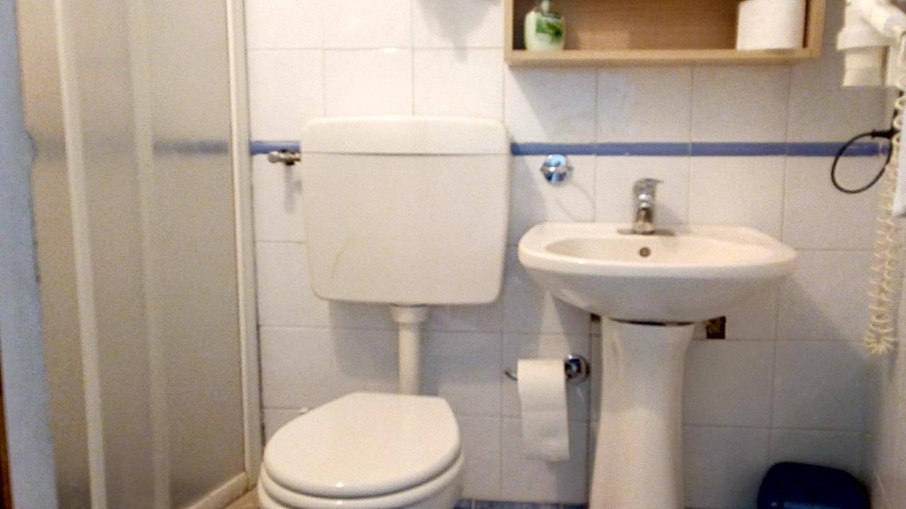 B&B Casa Frank Stromboli Dış mekan fotoğraf